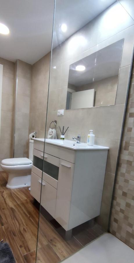 Apartamento Acogedor Atico En Pleno Centro Granada Exterior foto