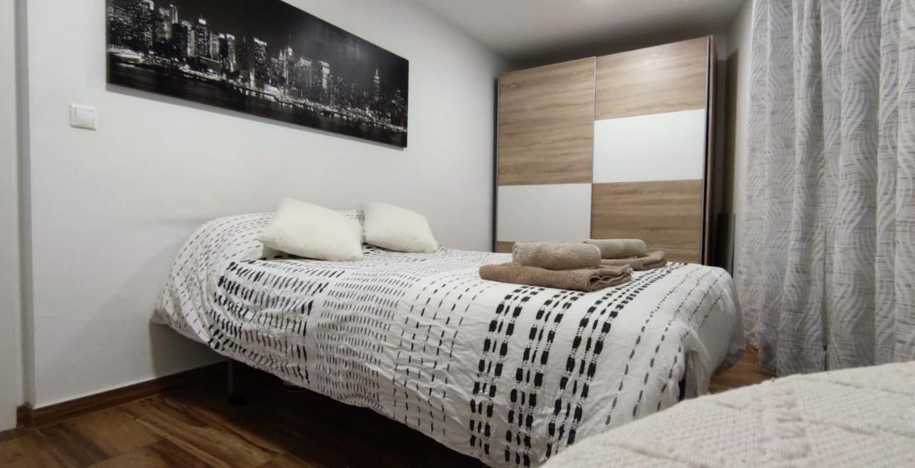 Apartamento Acogedor Atico En Pleno Centro Granada Exterior foto